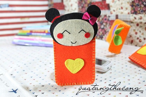 Bóp điện thoại Pucca bé gái